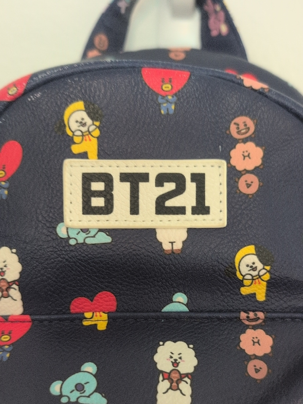BT21 Mini Backpack - Picture 2 of 15